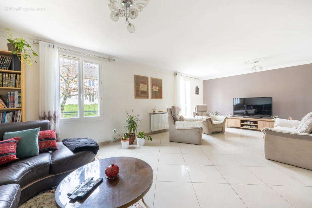 Maison à SOISY-SOUS-MONTMORENCY