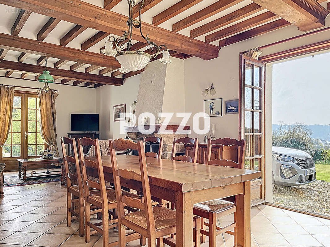 Maison Gavray Sur Sienne 6 pièces 108.5 m2 environ 4996m² de terrain - photo 3