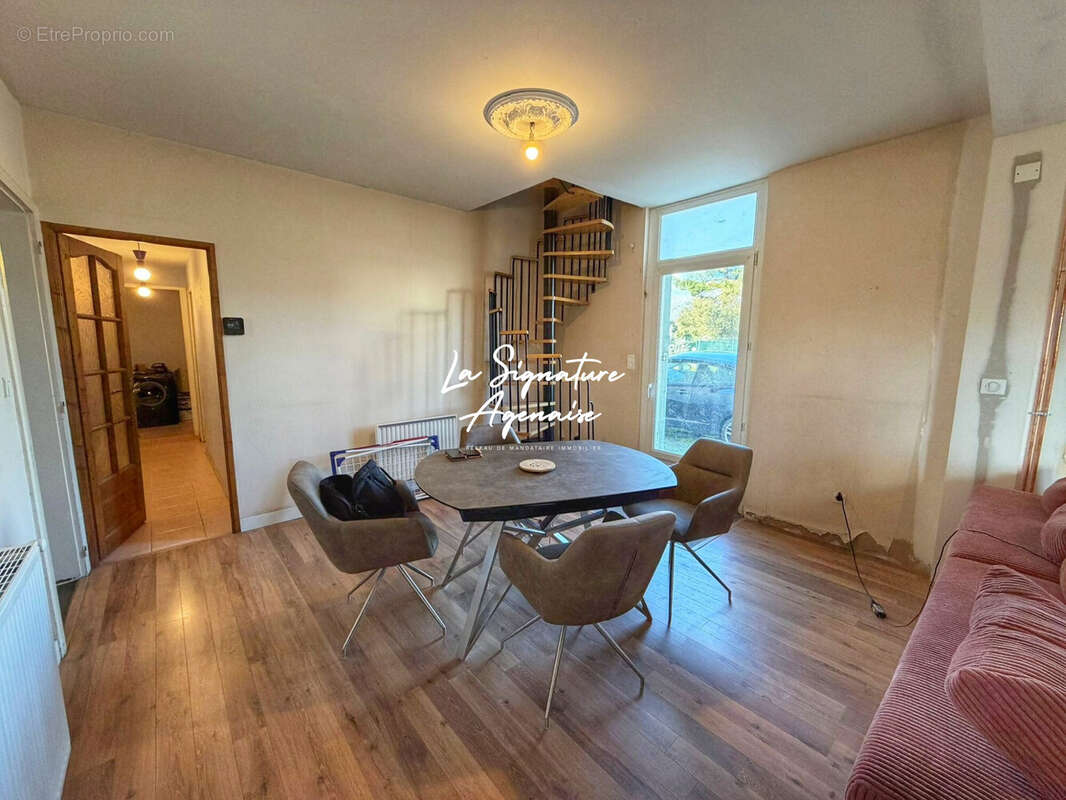 Maison à CASTELCULIER