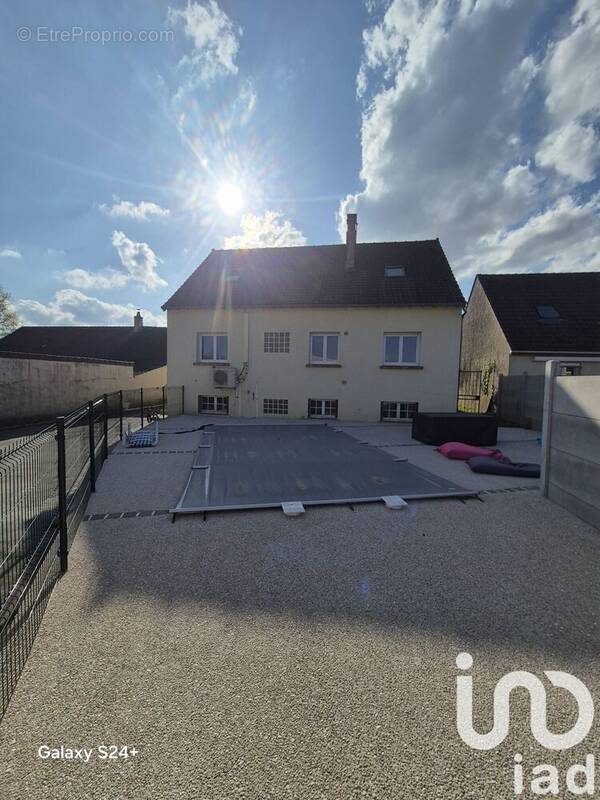 Photo 1 - Maison à CHEVRU