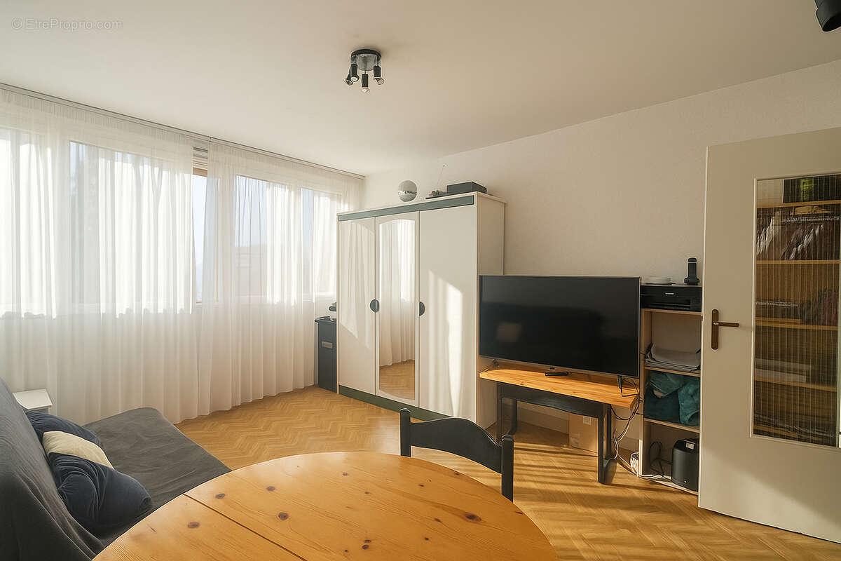 Appartement à IVRY-SUR-SEINE