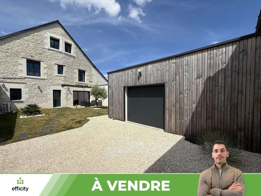Maison à CHATELLERAULT