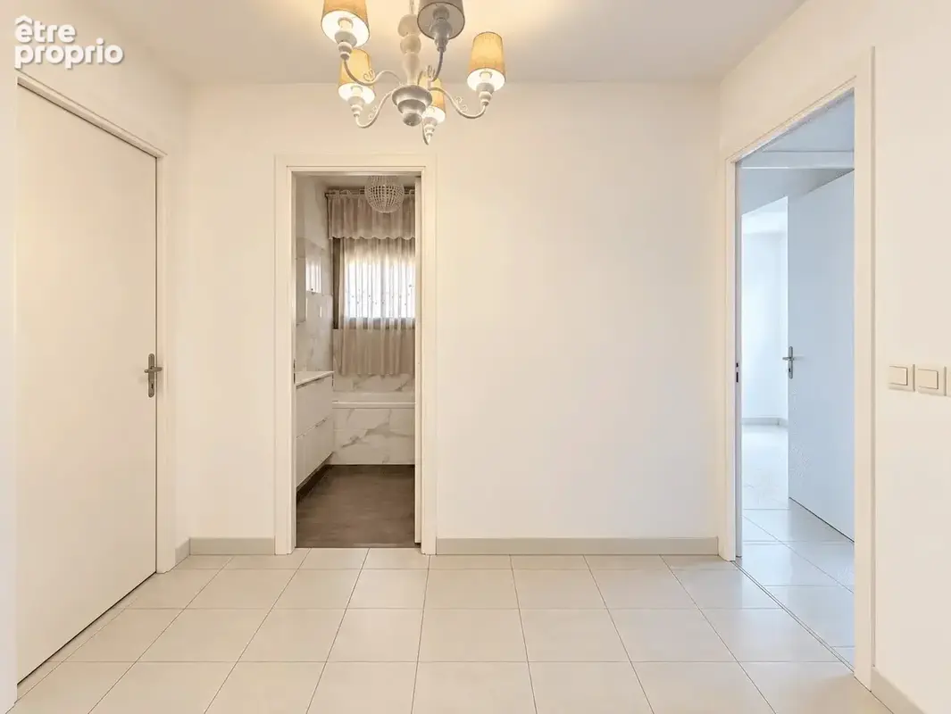Exclusivité - Superbe duplex de 104 m² avec grande terrasse, garage et cave - photo 12