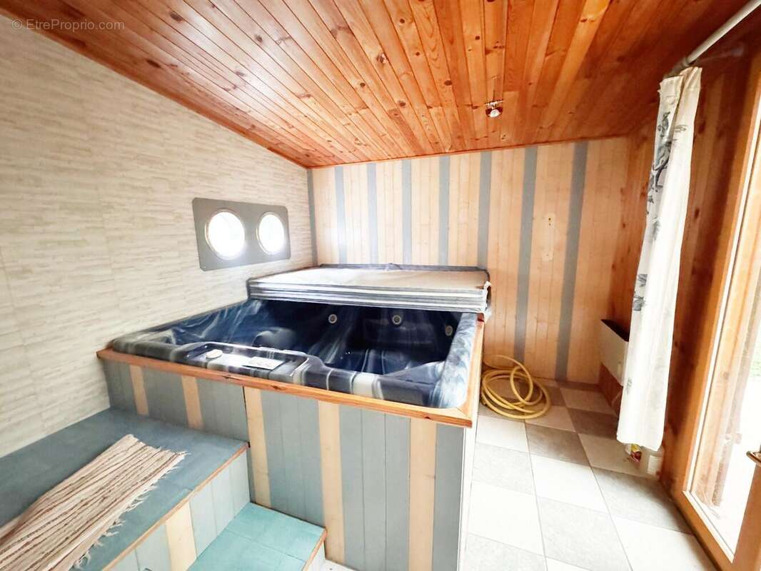 Photo 8 - Maison à NEUILLY-EN-THELLE