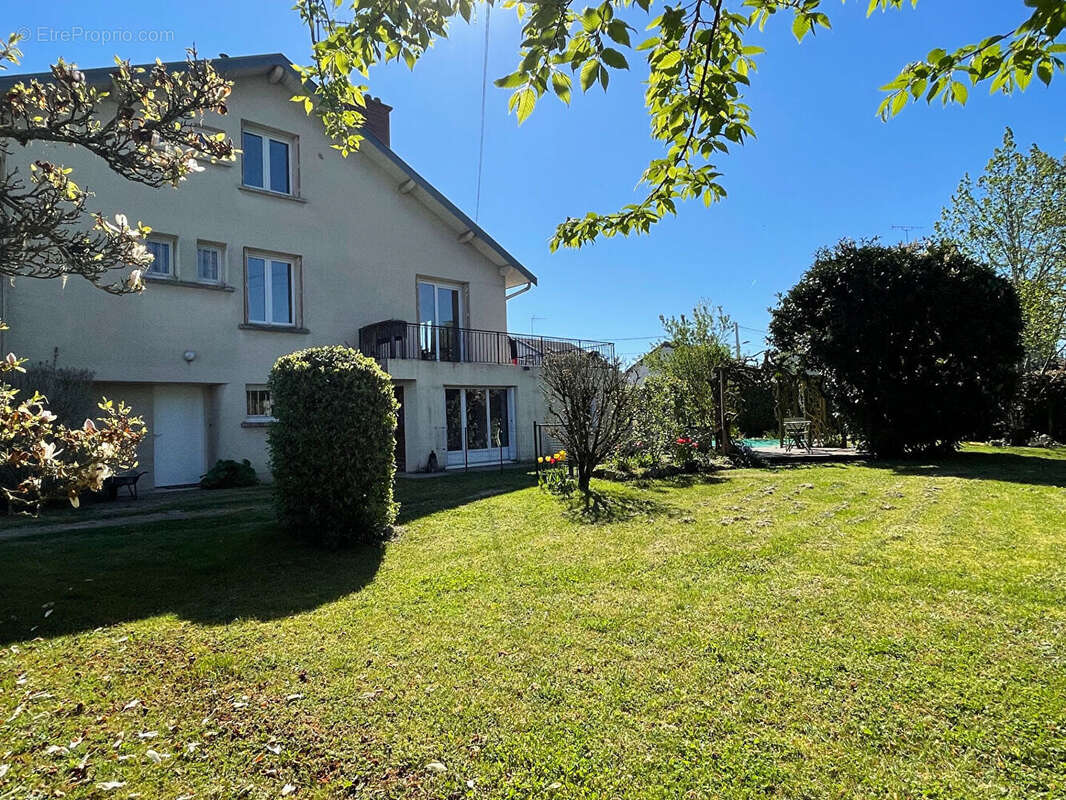 Maison à BOURG-EN-BRESSE