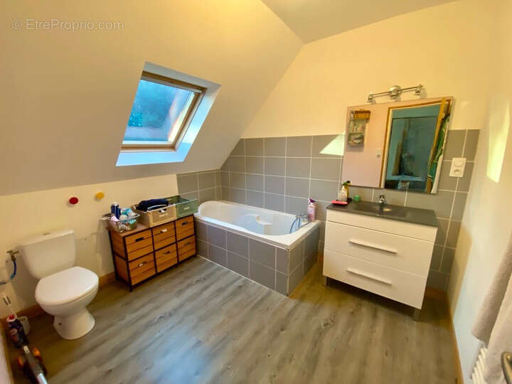 Maison à PLOUGRESCANT