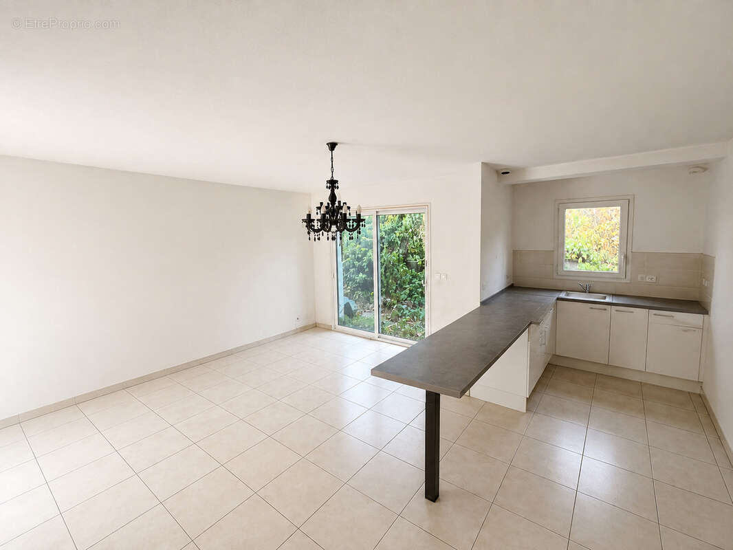 Frontignan- villa t3 66.65m2 - photo 3