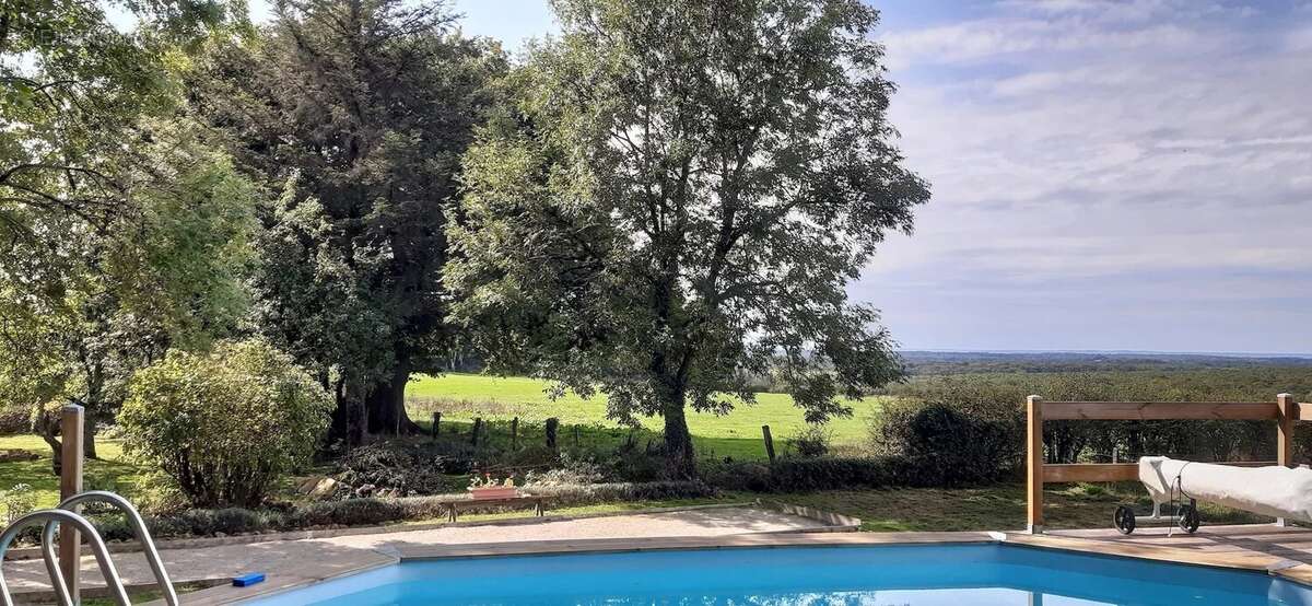 Maison à CHOUGNY