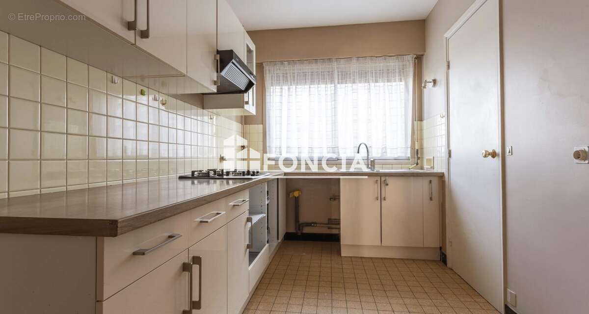 Appartement à BOURG-LA-REINE