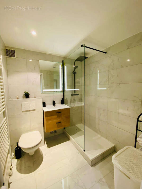 Appartement à ENGHIEN-LES-BAINS