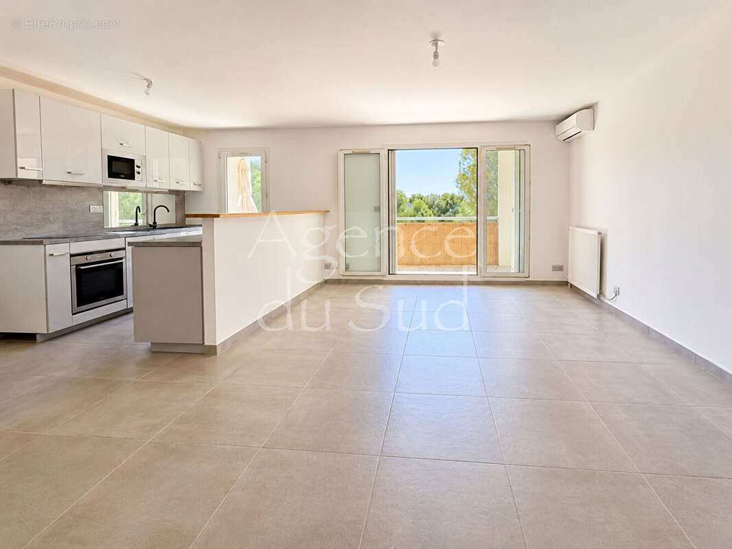 Appartement La Ciotat 4 pièce(s) 86 m2 - photo 4