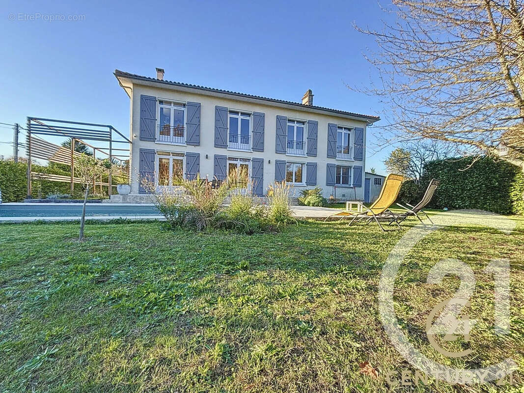 Maison à ANGOULEME