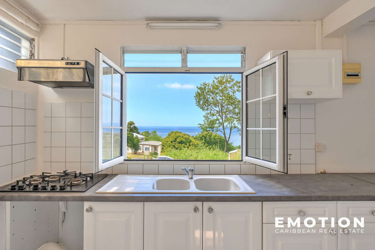 Maison à POINTE-NOIRE