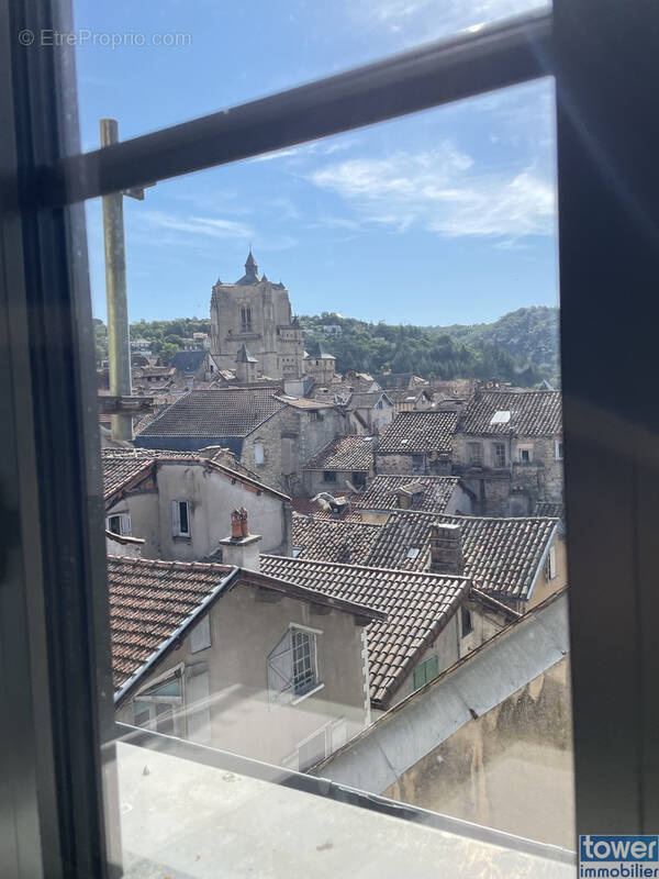 Appartement à MORLHON-LE-HAUT