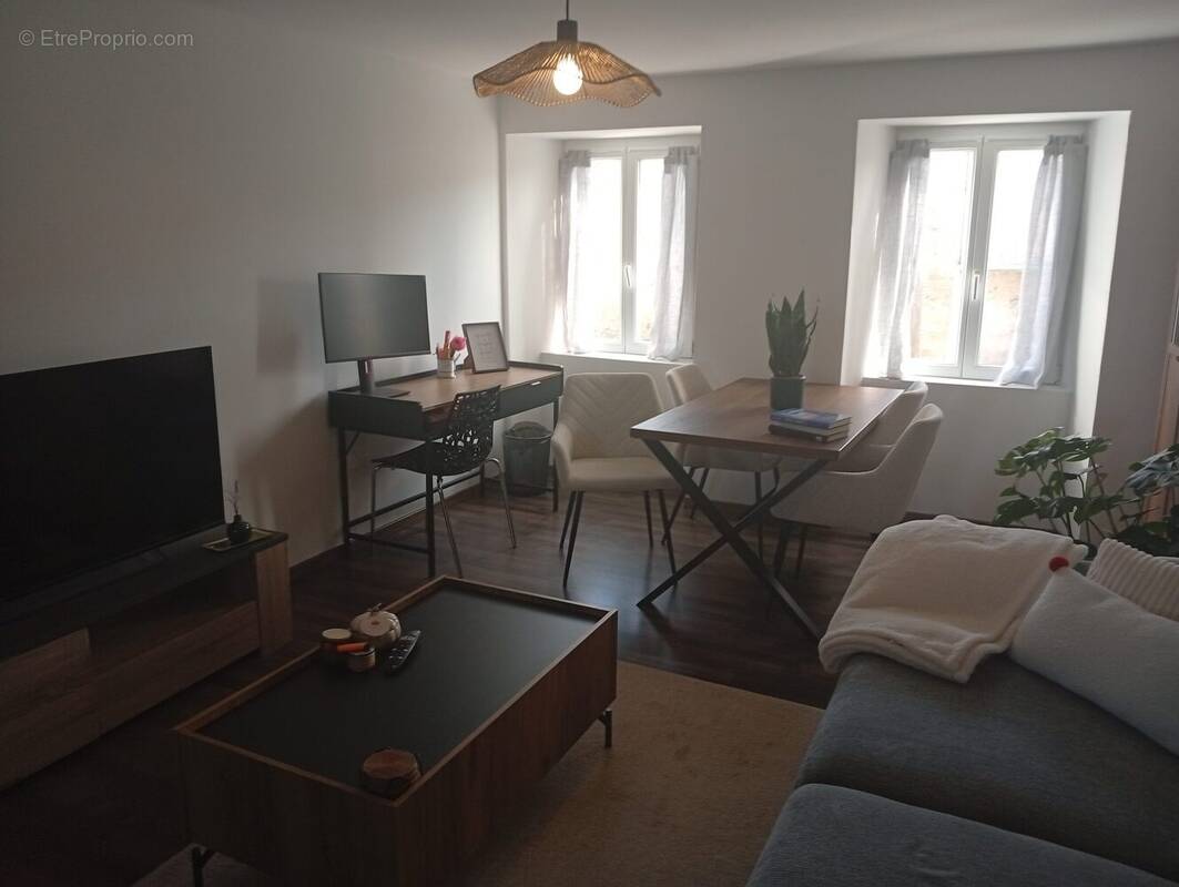 Appartement à MEROUX