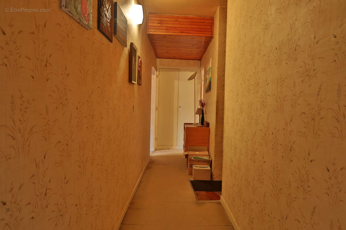 Maison à SAINT-GEORGES-D'ESPERANCHE