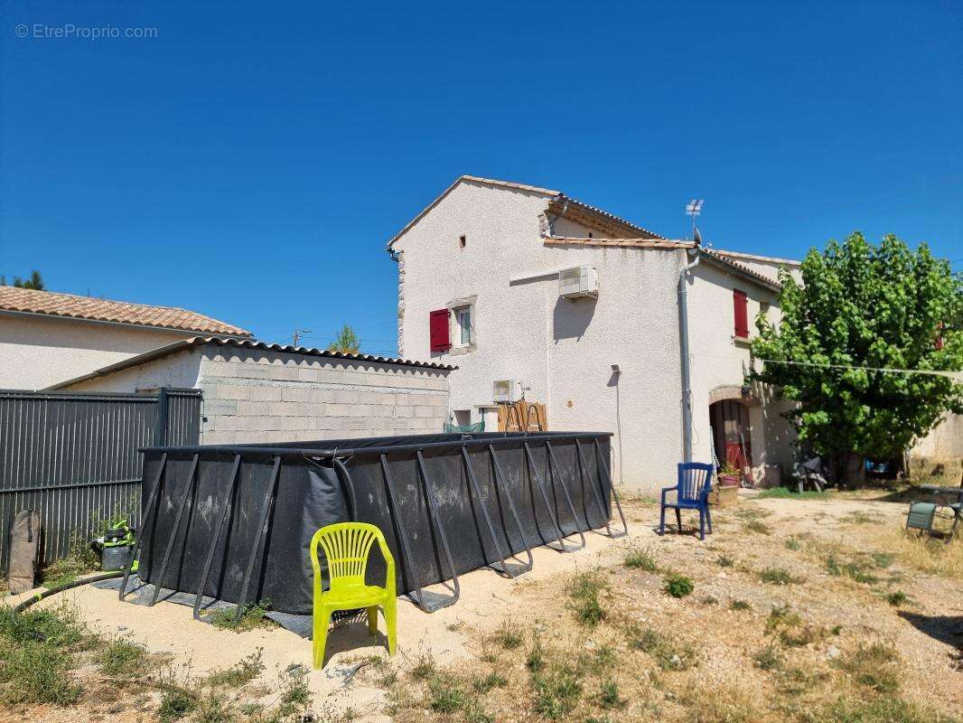 Spécial Investisseur – Mas en Pierre Rénové (2 Logements Loués) - photo 2