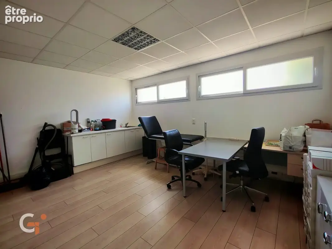 Bureaux modernes 250 m² à Saint-Étienne-du-Rouvray - photo 4