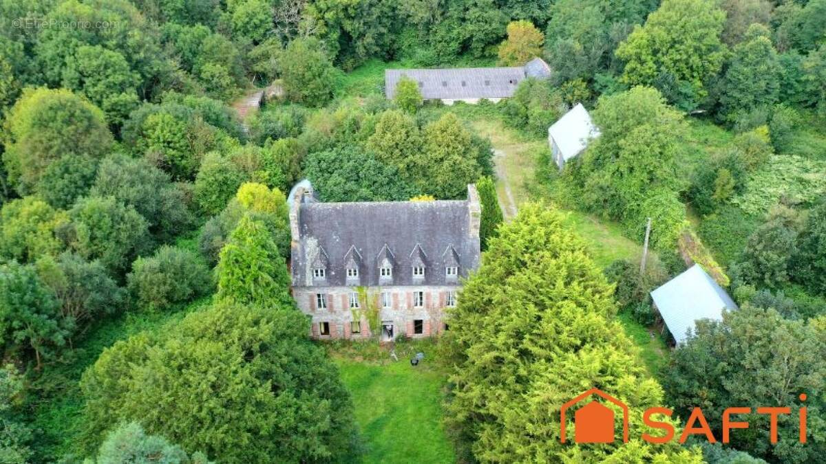 Photo 1 - Maison à CARHAIX-PLOUGUER