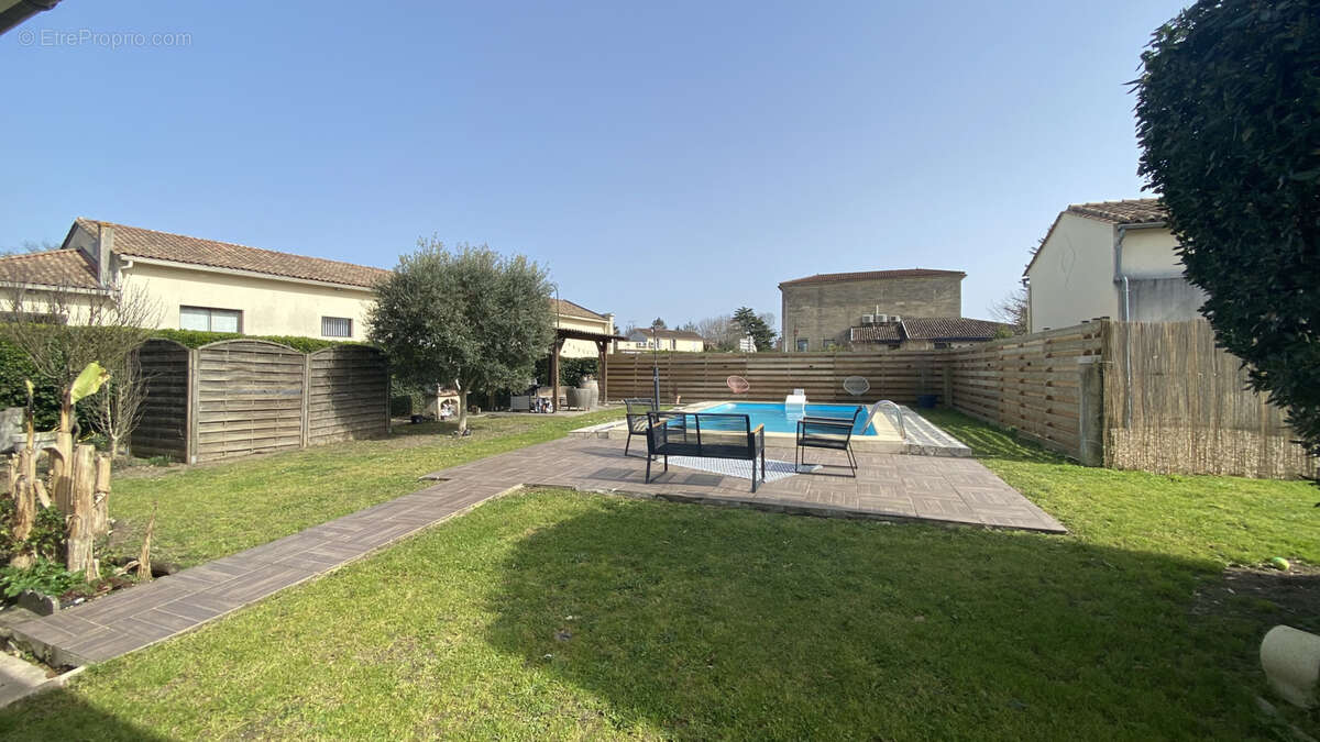 à vendre maison 4 chambres à 5 mn de LIBOURNE - photo 8