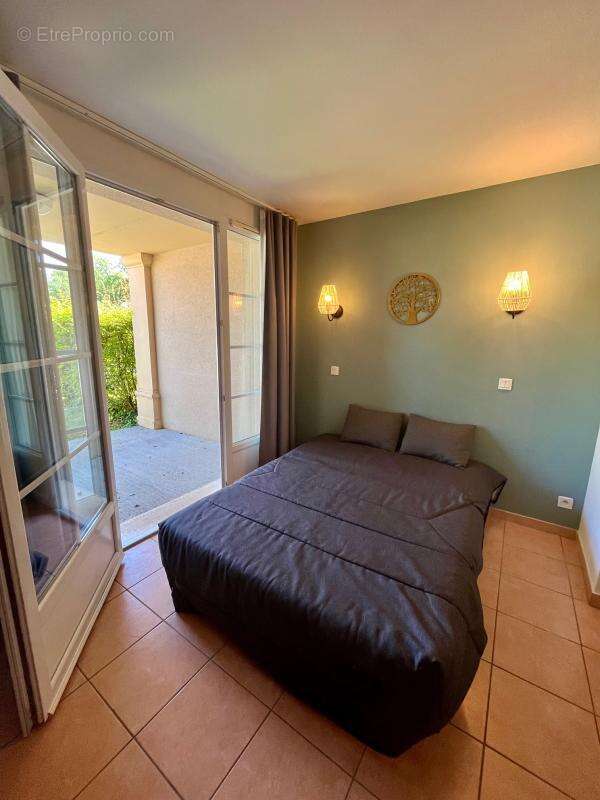 T2 clé en main avec jardin privatif & piscine chauffée - photo 8