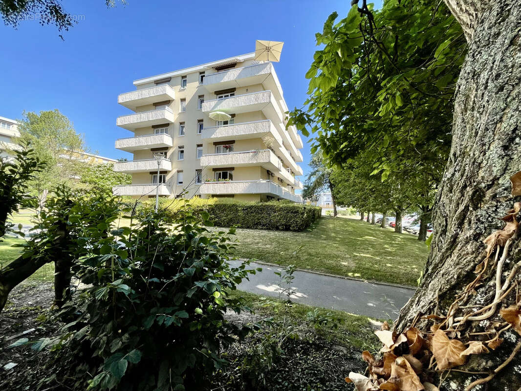 Appartement à HEROUVILLE-SAINT-CLAIR