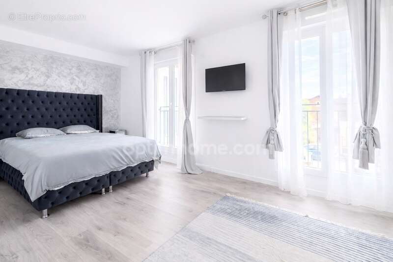 Appartement à LE BLANC-MESNIL