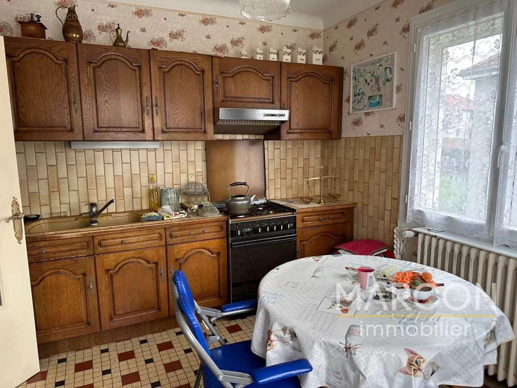 Maison à LA SOUTERRAINE