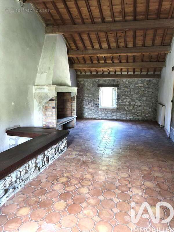 Maison 294 m² à Saint-Thome  - photo 8