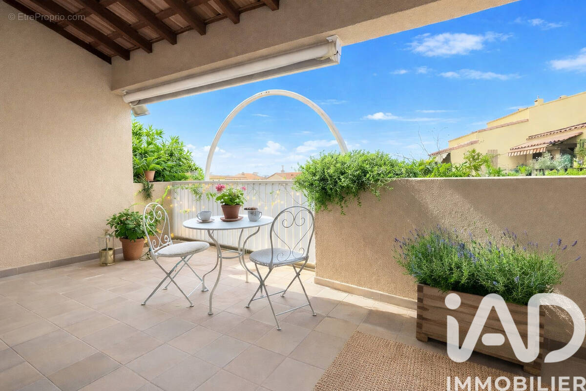 Photo 1 - Appartement à SAUSSET-LES-PINS