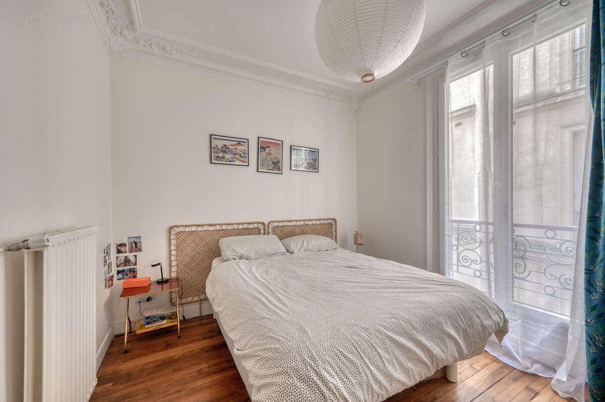 Appartement à PARIS-9E