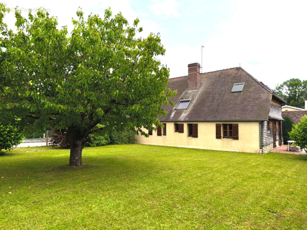 Autre à SAINT-ANDRE-LES-VERGERS