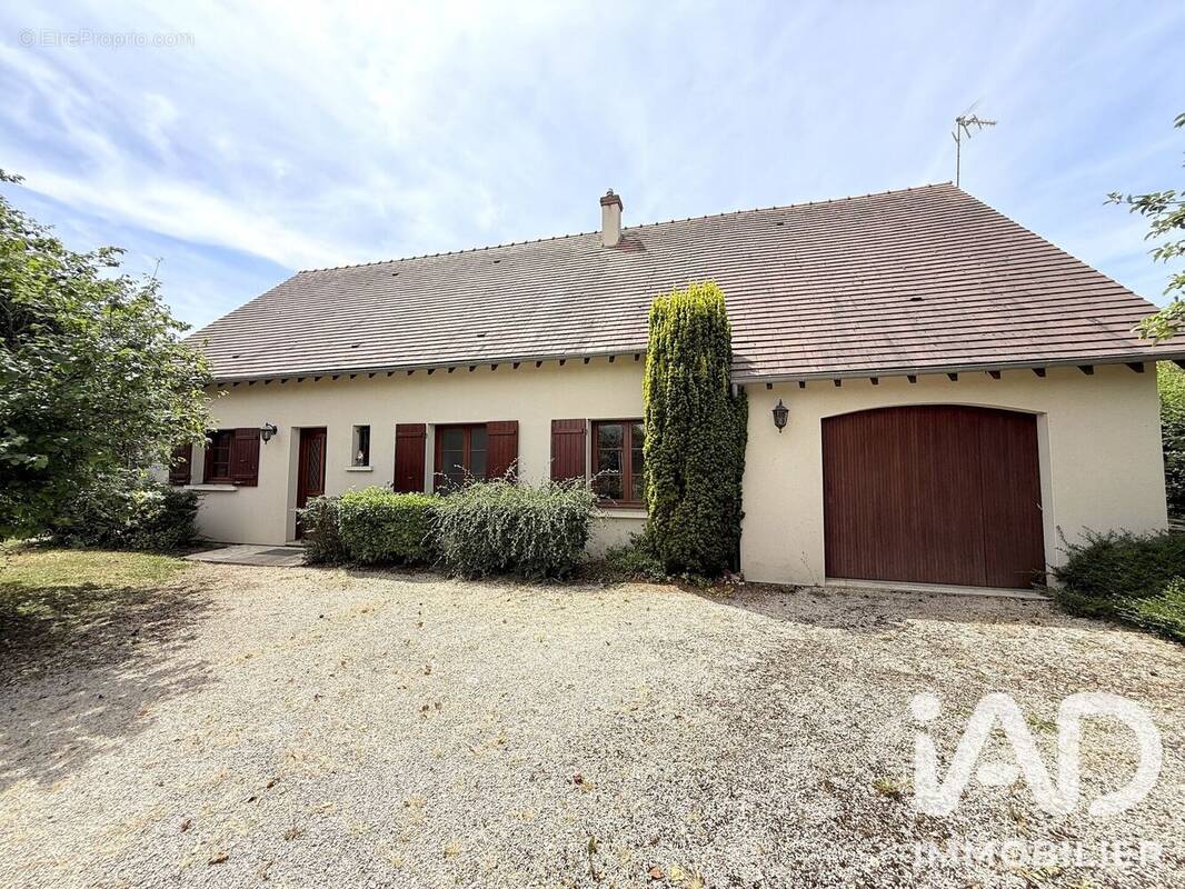 Photo 1 - Maison à SAINT-DENIS-LES-PONTS