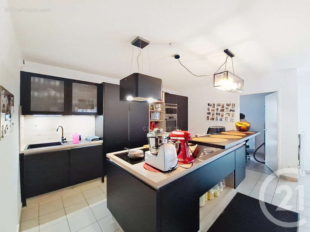 Appartement à GIVORS
