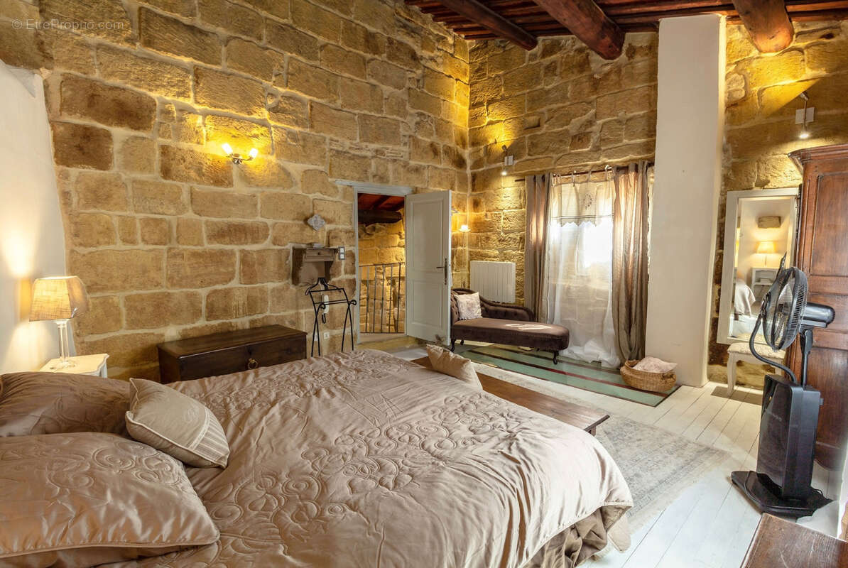 Une belle authentique au cœur du centre historique d'uzes - photo 10