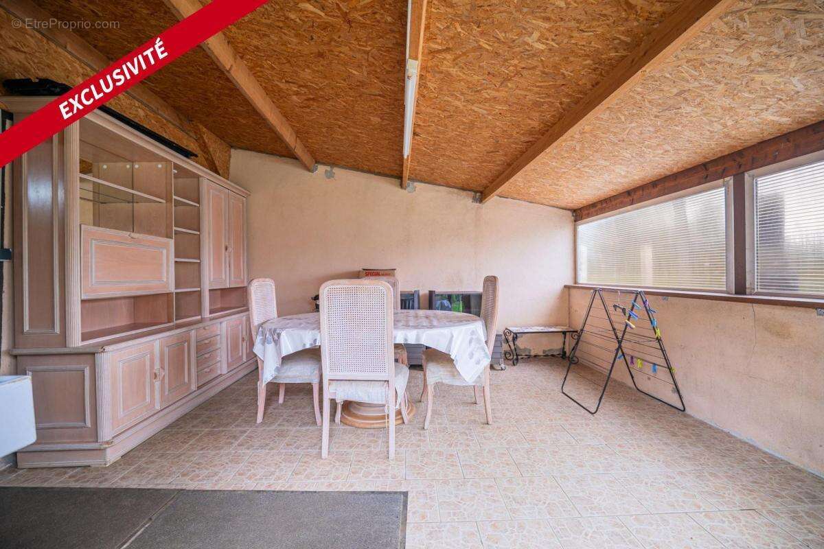 Maison à BONNETABLE