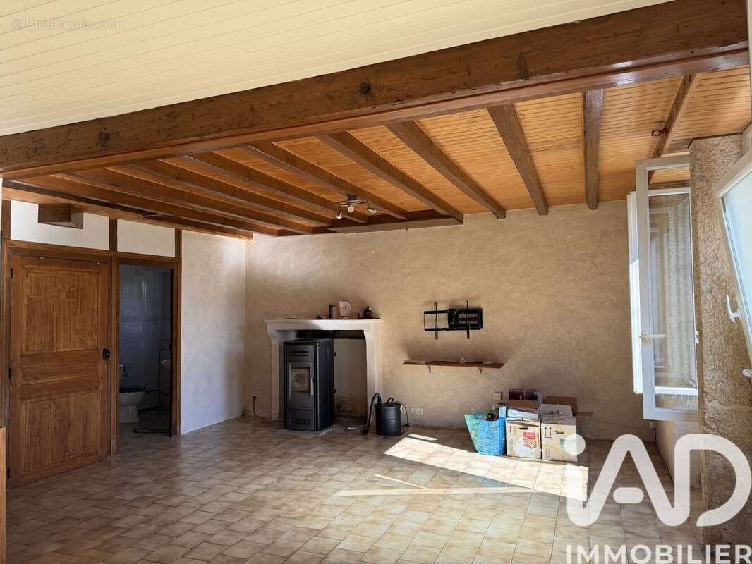 Maison 114 m² à Darcey  - photo 3