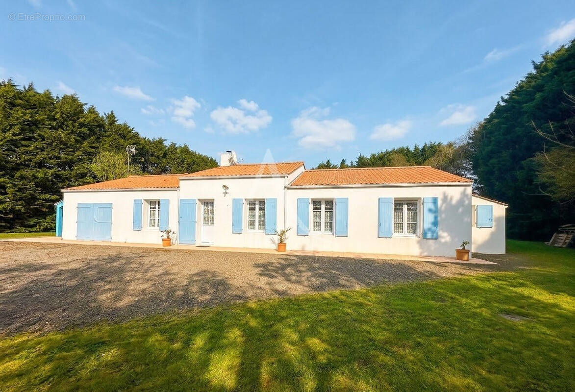Maison à LE FENOUILLER