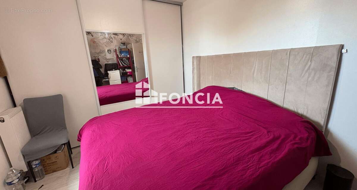 Appartement à STAINS