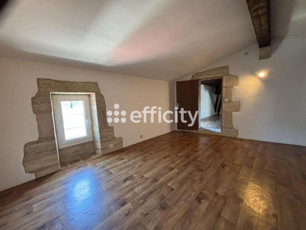 Appartement à PEZENAS