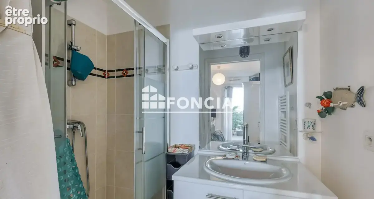 T3 + garage residence recente avec piscine - photo 13