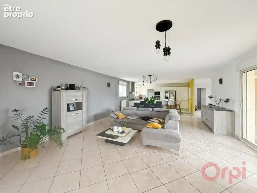 Vente villa à Marseillan avec piscine et très grand garage - photo 4