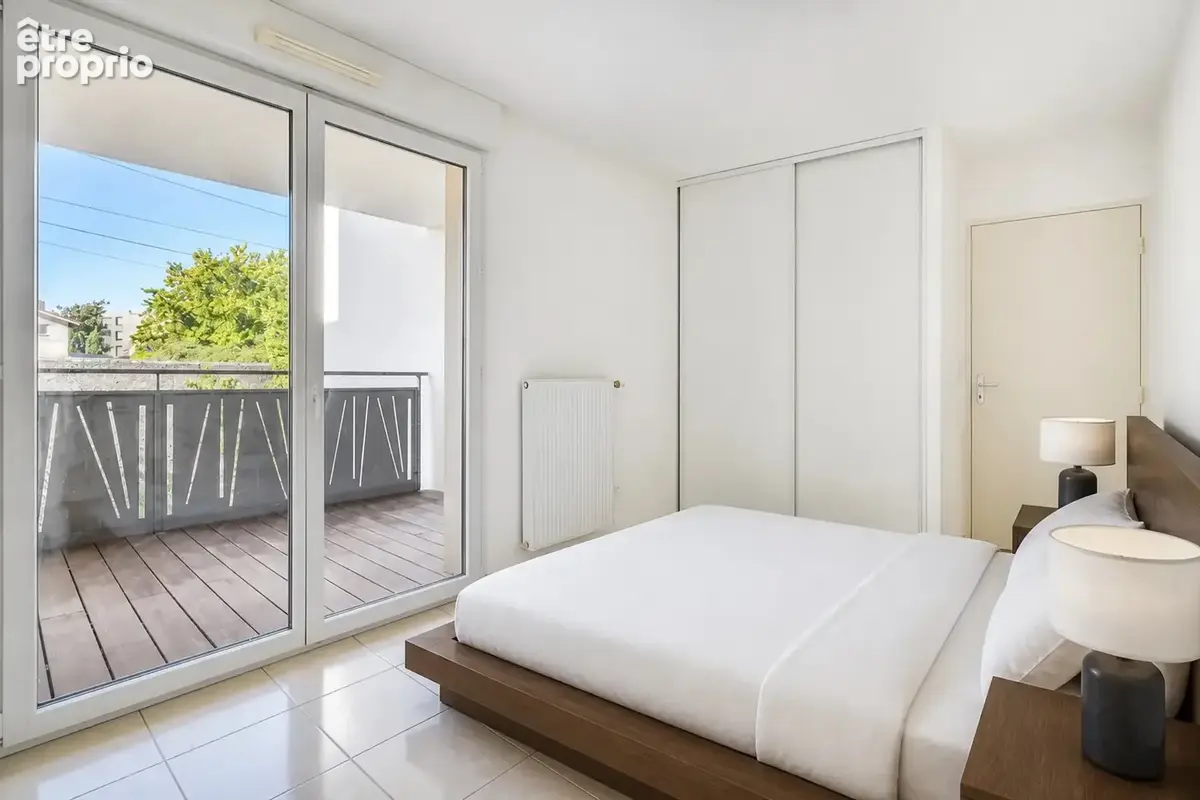 Appartement à vendre 3 pièces VENISSIEUX (69) - photo 3