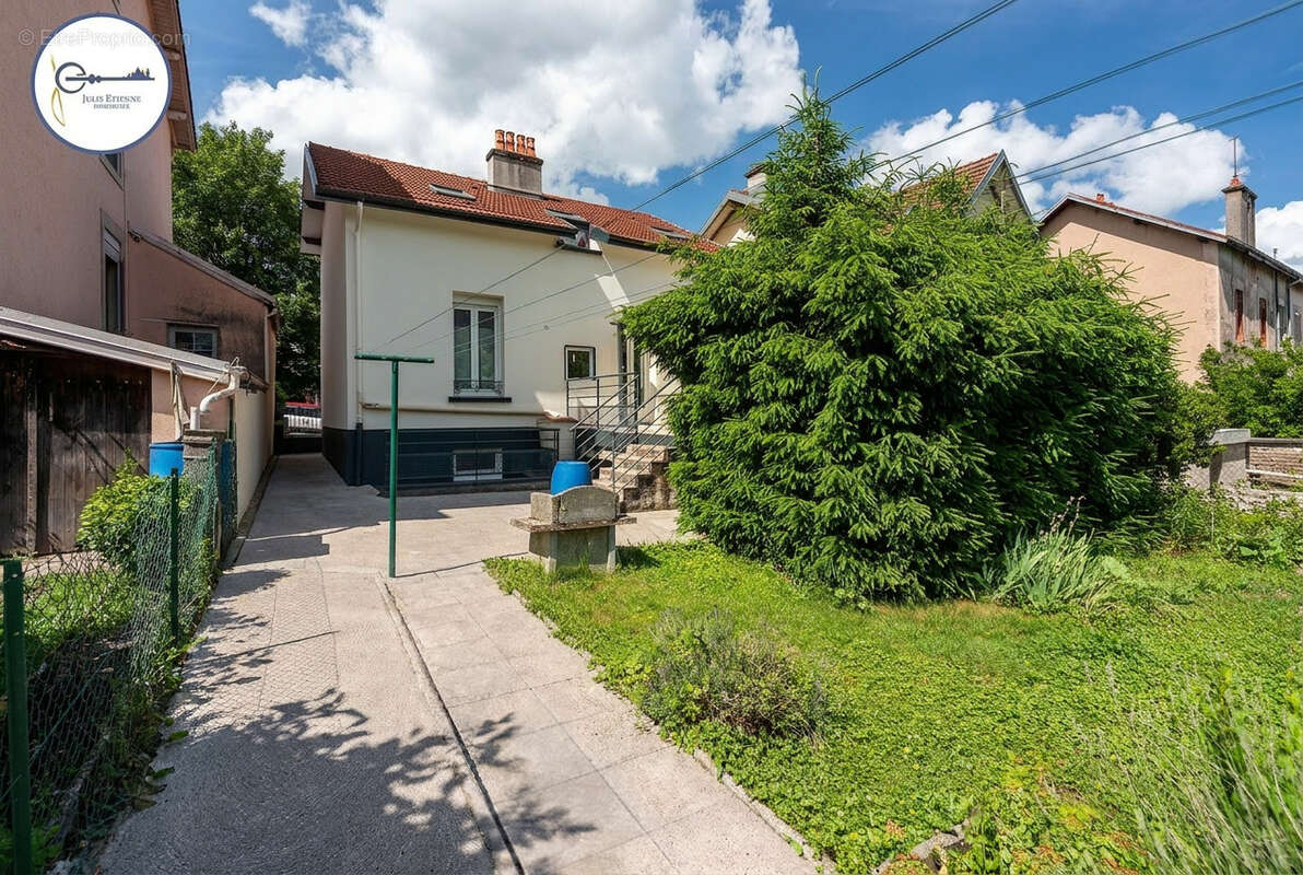 Maison à EPINAL