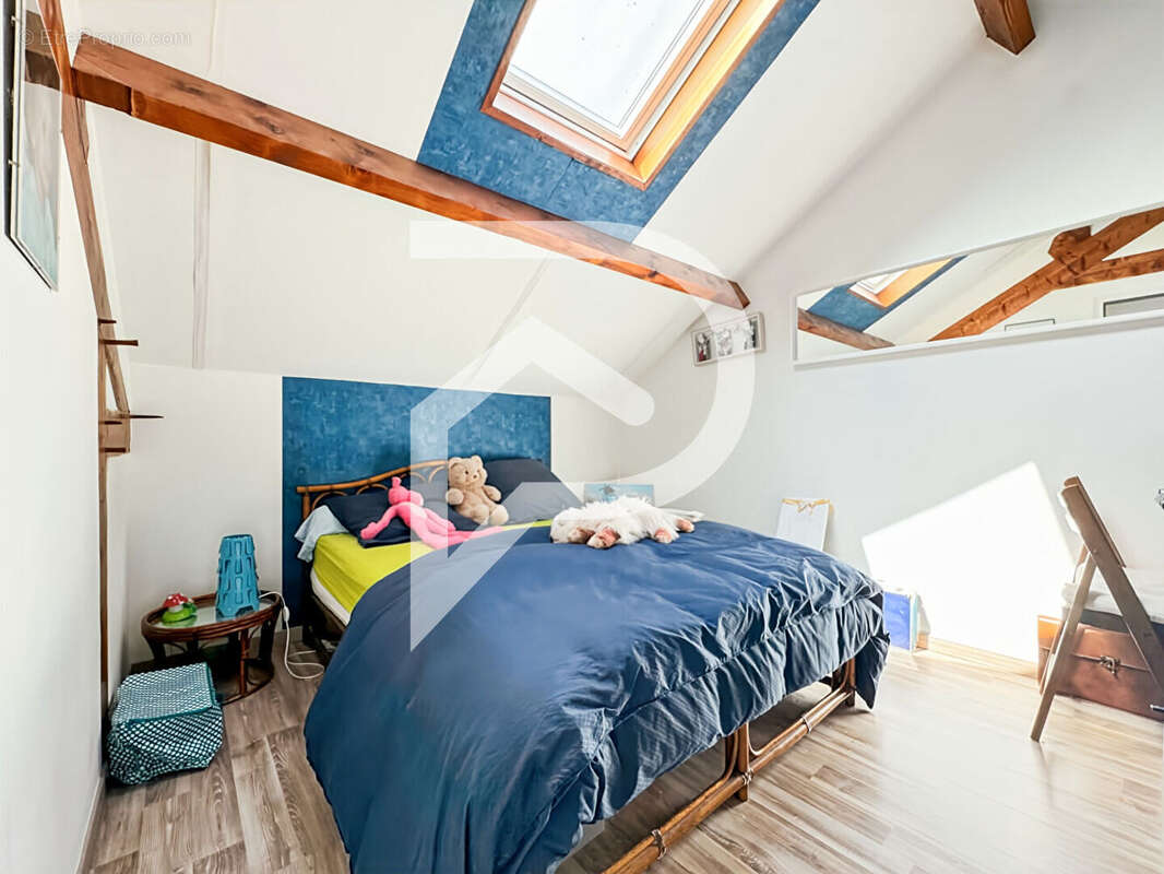 Maison à ONS-EN-BRAY