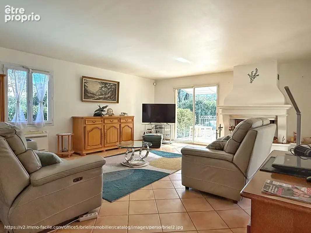 Lorgues, Villa 4 chambres, piscine, proche du village - photo 7