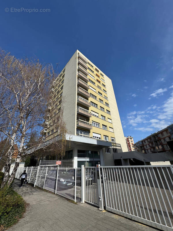 Appartement à GRENOBLE
