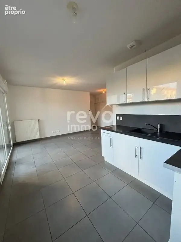 Appartement T2 de 40m² + 19m² de terrain - photo 2