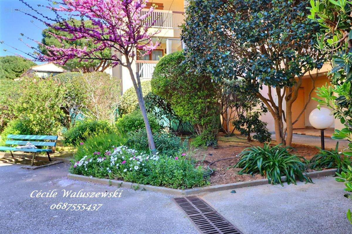 Appartement à SANARY-SUR-MER