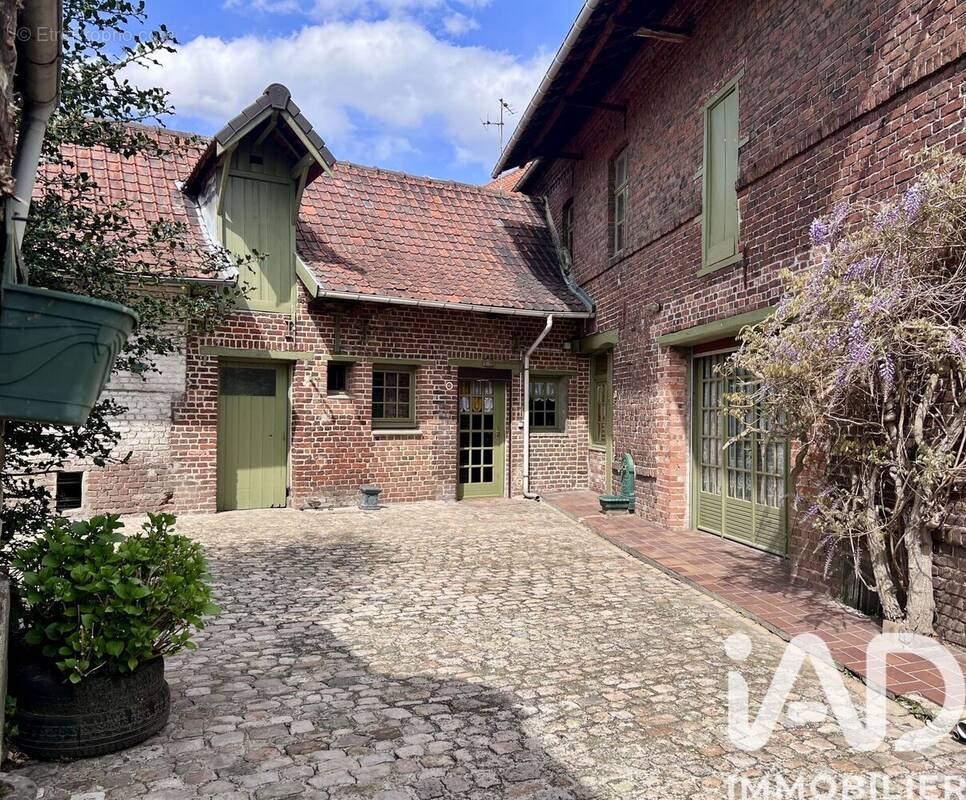 Photo 1 - Maison à GONDECOURT